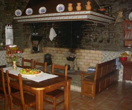 Quinta Da Azenha بيت ضيافة Folgosa (Viseu)